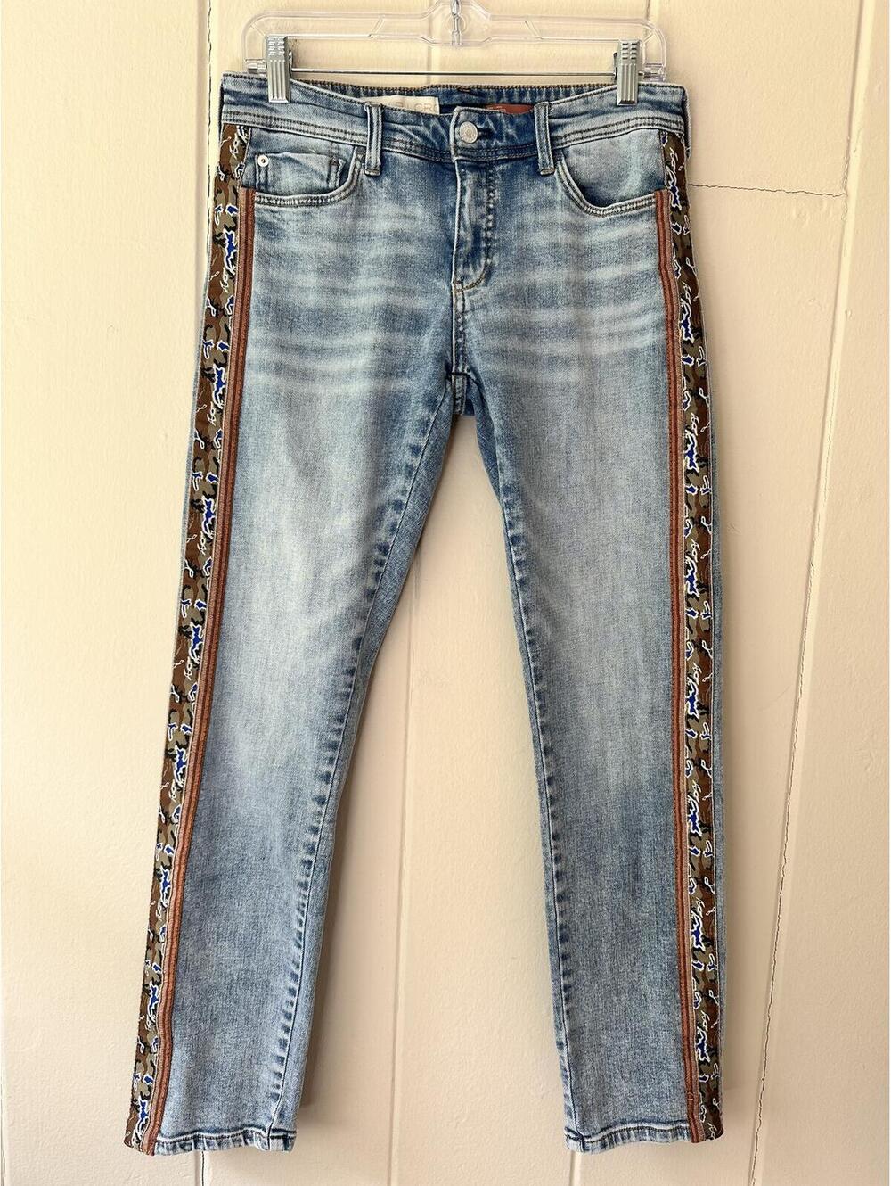 Pilcro Anthropologie Slim Boyfriend Light Wash Side Detail Jeans Size 26